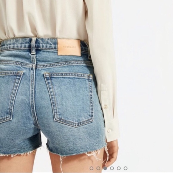 EVERLANE The Cheeky Jean high waisted cutoff jean shorts size 29 - Picture 1 of 16